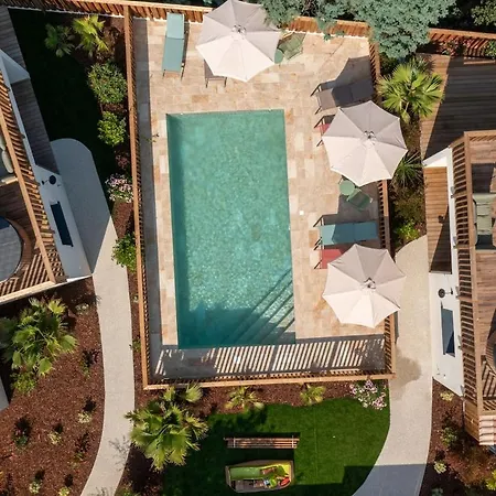 Camelia Jacuzzi Vue Villa Lacanau